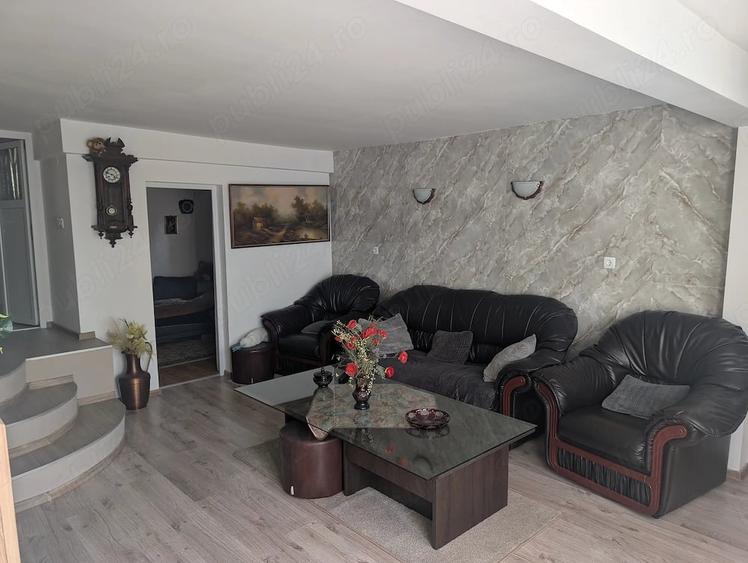 Casă cu Teren 1250 Mp în Central
