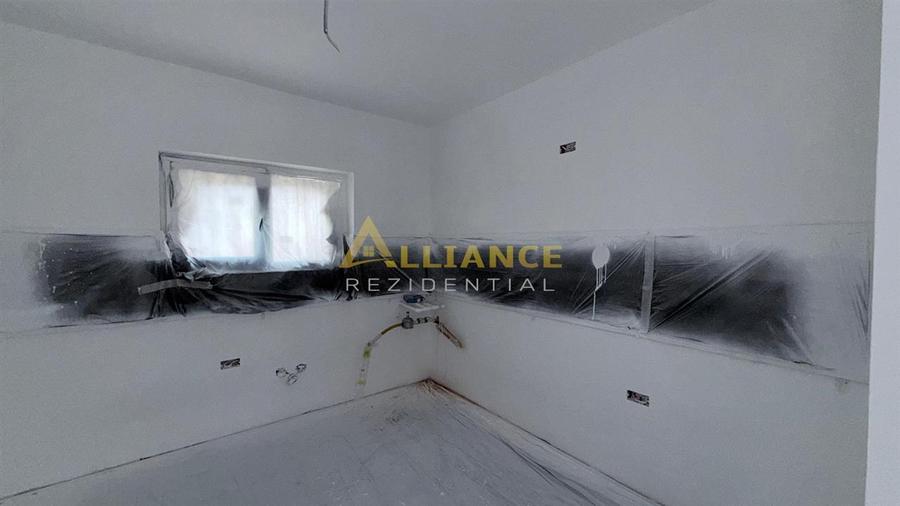 Casă individuală cu 4 camere cu Teren 427 Mp în Berceni