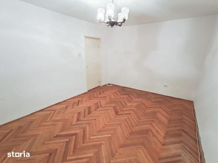 Apartament cu 3 camere decomandat în Târnăveni