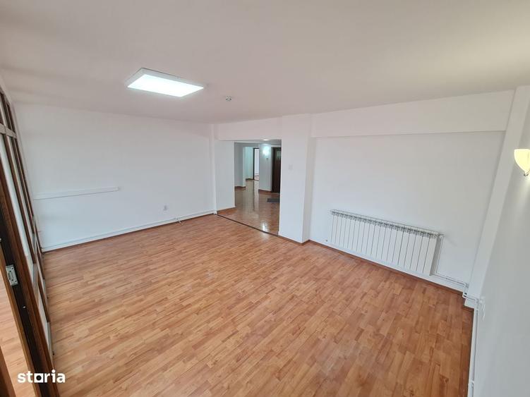 Spațiu comercial, de 151 mp, în Ultracentral