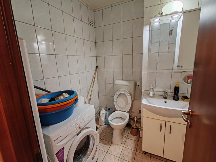 Apartament cu 2 camere decomandat în Centrul Civic