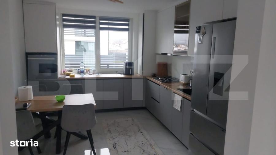 Casă cu 4 camere cu Teren 350 Mp în Șcheia