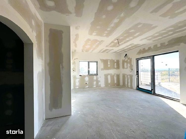 Casă cu 3 camere cu Teren 650 Mp în Central