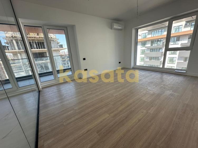 Apartament cu 3 camere decomandat în Theodor Pallady