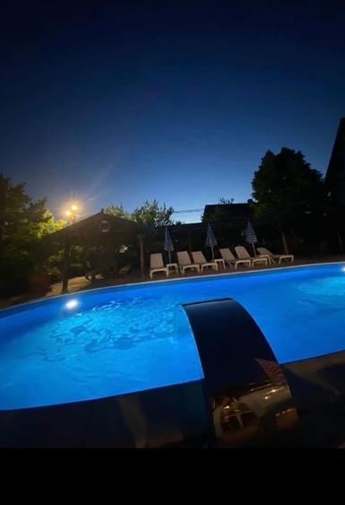 Casă individuală cu 4 camere cu Canalizare în Paleu