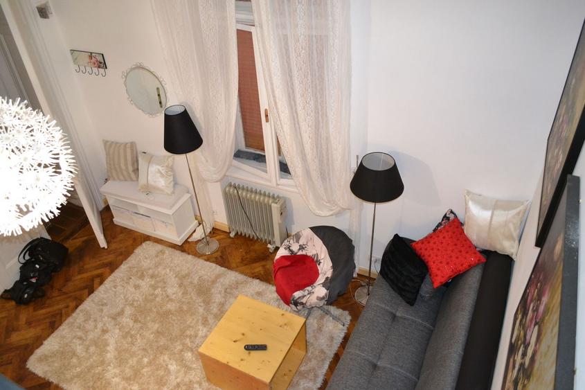 Apartament cu 2 camere decomandat în Medicină