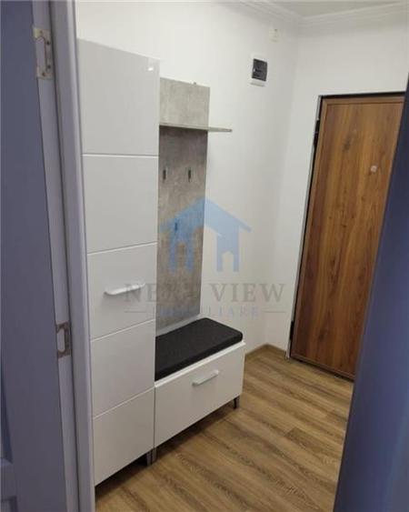 Garsonieră decomandată în Horea