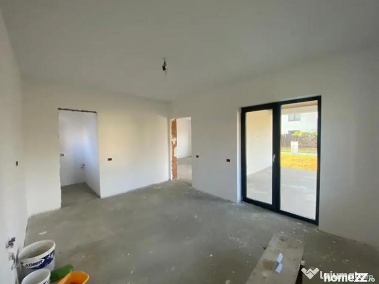 Casă cu 4 camere cu Teren 800 Mp în Tăuții-Măgherăuș