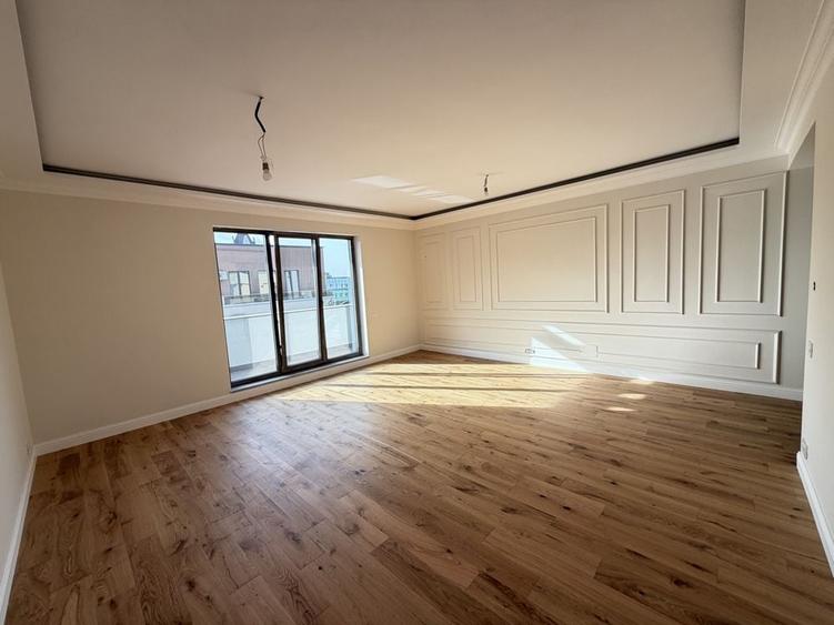 Apartament cu 2 camere decomandat în Herăstrău
