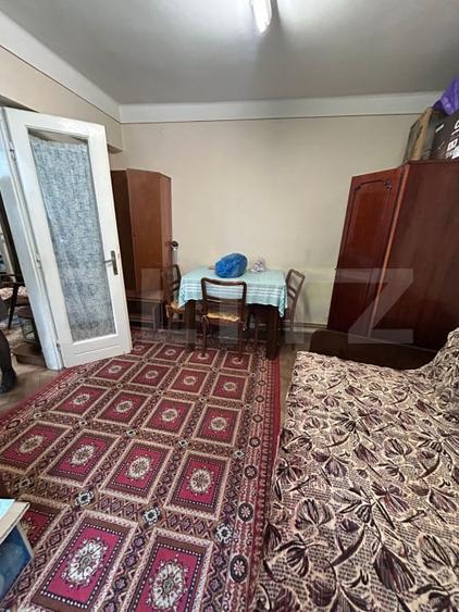 Apartament cu 2 camere semidecomandat, mobilat în Central
