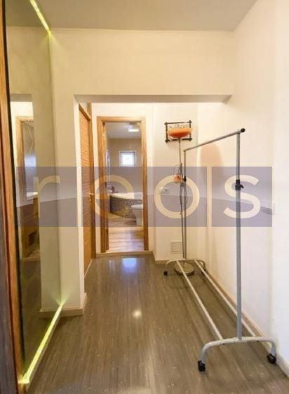 Apartament cu 3 camere decomandat în Nerva Traian