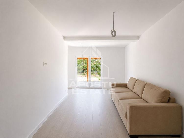Duplex cu 4 camere cu Canalizare în Chișoda