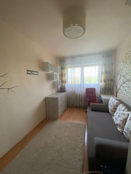 Apartament cu 2 camere decomandat în Zorilor