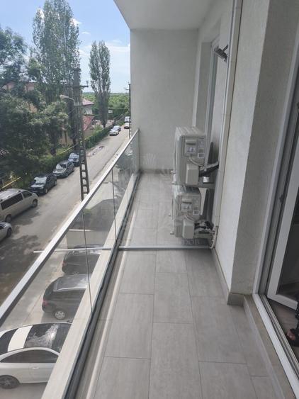 Apartament cu 2 camere decomandat, mobilat în B-dul București