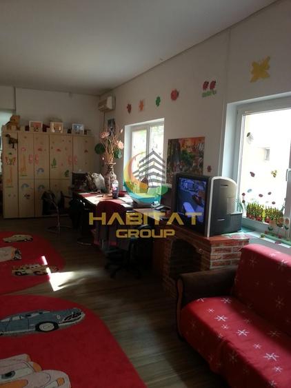 Casă individuală cu 5 camere cu Canalizare în Tineretului