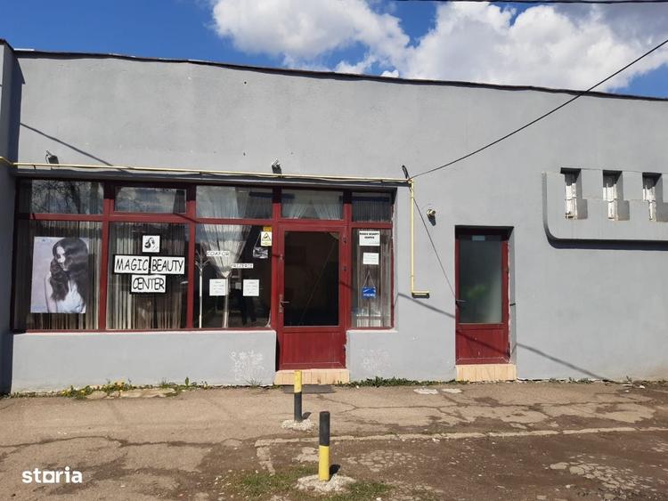 Spațiu comercial, de 60 mp, în Moinești