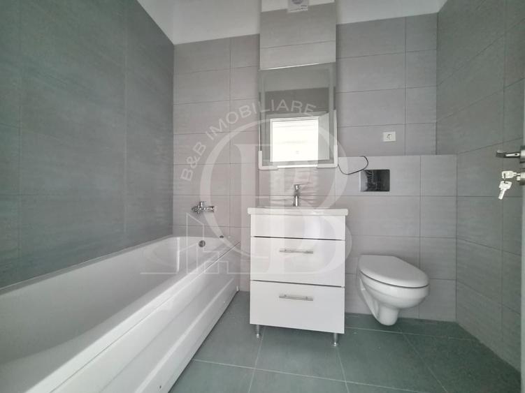 Apartament cu 2 camere semidecomandat în Titan