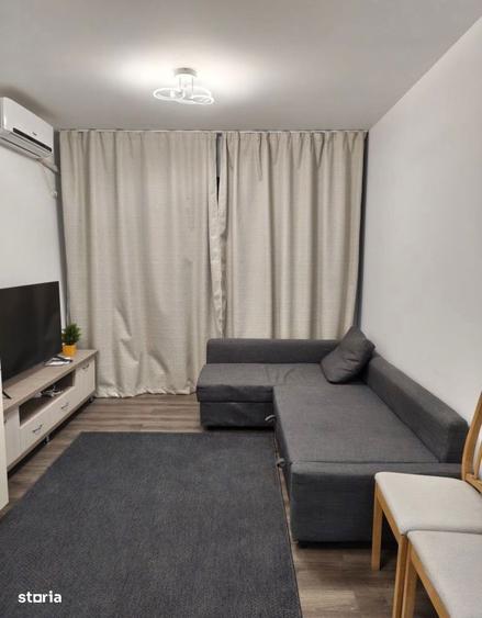 Apartament cu 3 camere decomandat, mobilat în Vitan