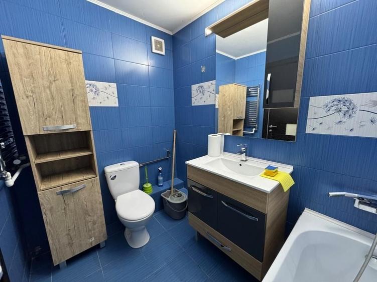 Apartament cu 2 camere decomandat, mobilat în Sebastian