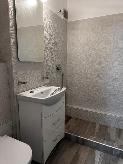 Apartament cu 2 camere semidecomandat în Ultracentral