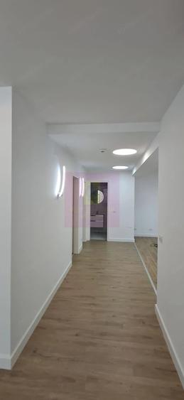 Apartament cu 3 camere decomandat în Armeneasca