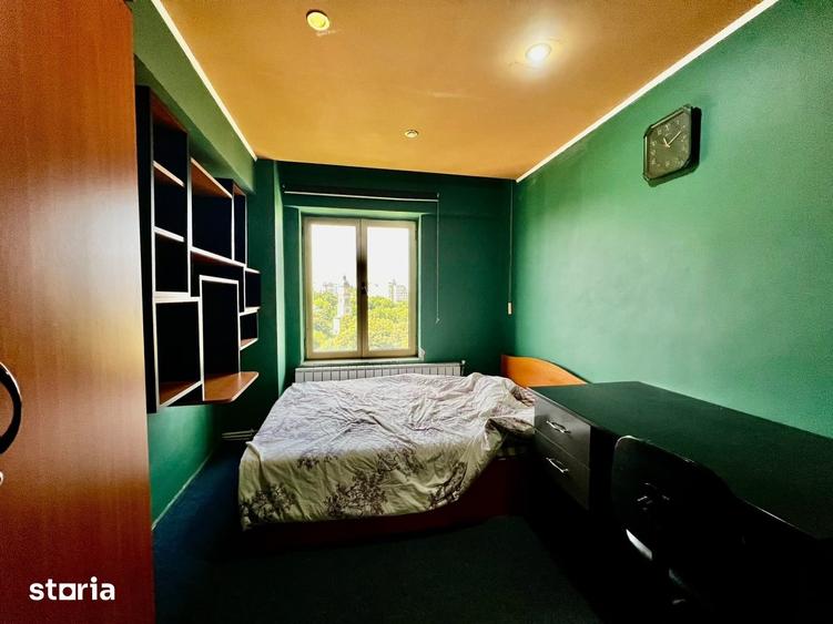 Apartament cu 4 camere în Central