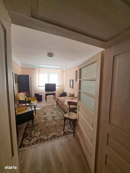 Casă cu 3 camere în Ghilvaci
