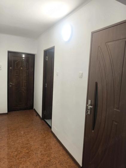 Apartament cu 2 camere decomandat în Gară