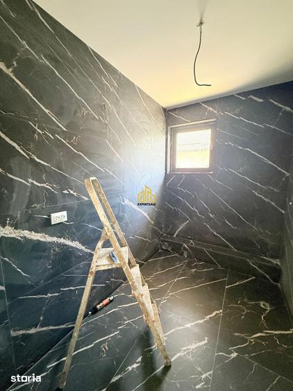 Casă cu 3 camere cu Teren 150 Mp în Central