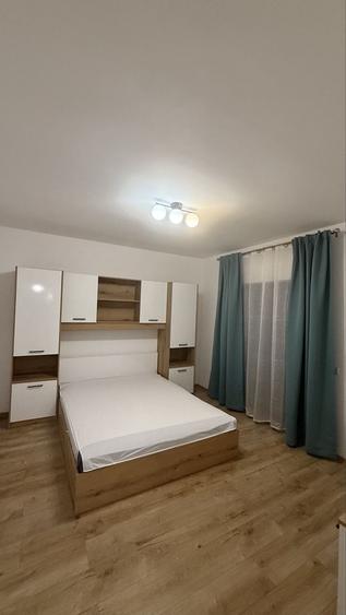 Casă cu 3 camere cu Teren 200 Mp în Cărpiniș