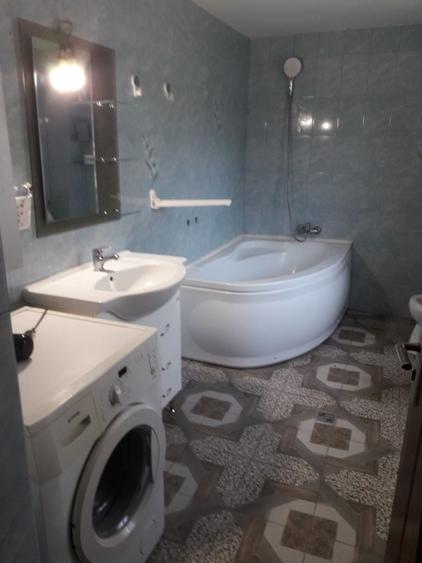 Casă cu 4 camere în Rediu