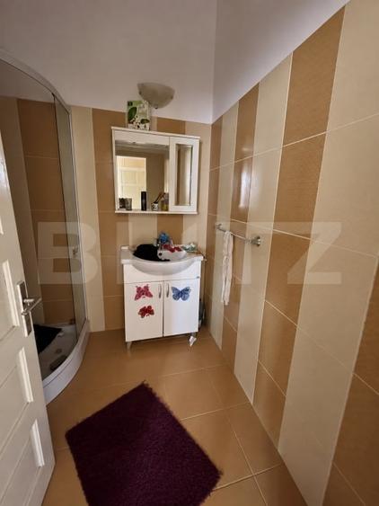 Duplex cu 4 camere cu Canalizare în Vest