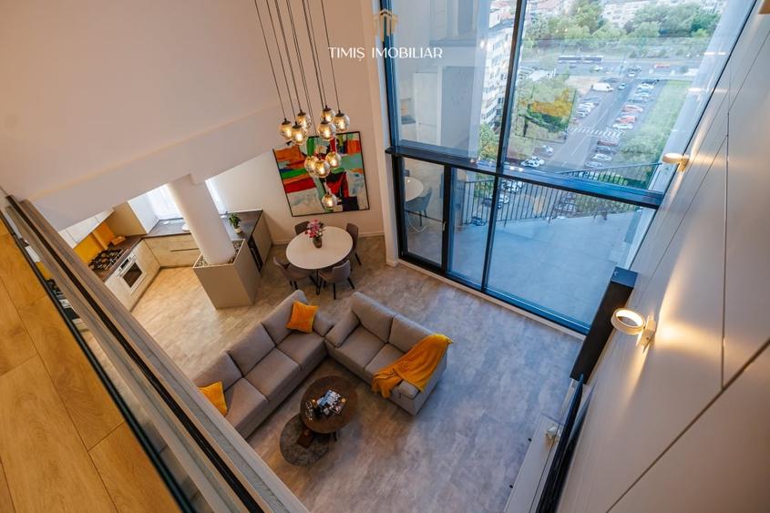 Apartament cu 4 camere decomandat, mobilat în Soarelui