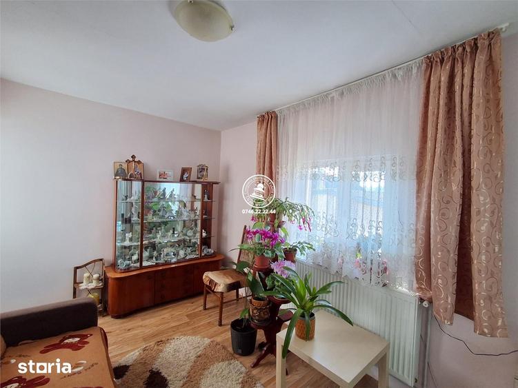 3 case + 808mp teren - Letcani,Iasi - 1