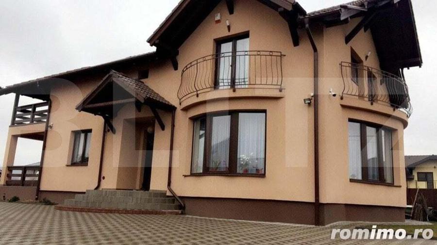 Casă cu 5 camere cu Teren 1300 Mp în Unirii