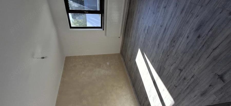 Casă cu 2 camere cu Teren 450 Mp în Central