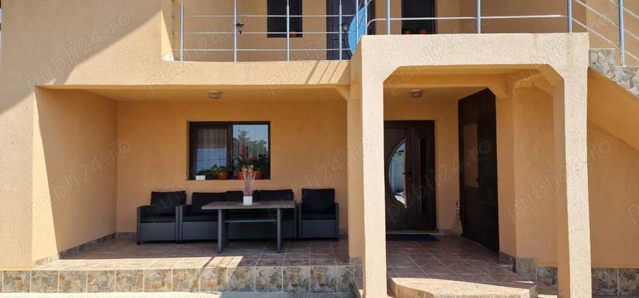 Casă cu Teren 3900 Mp în Ruginoasa