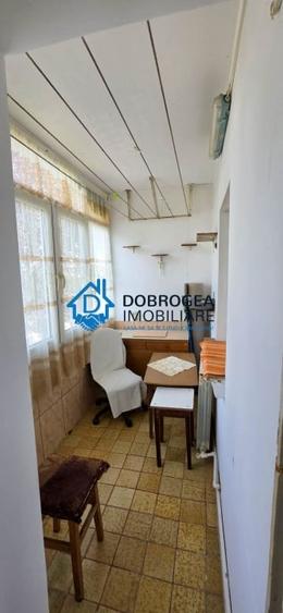 Apartament cu 2 camere decomandat, mobilat în E3
