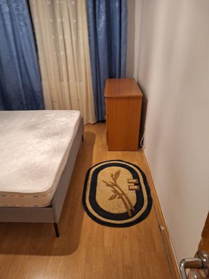 Apartament cu 2 camere semidecomandat în Roșu