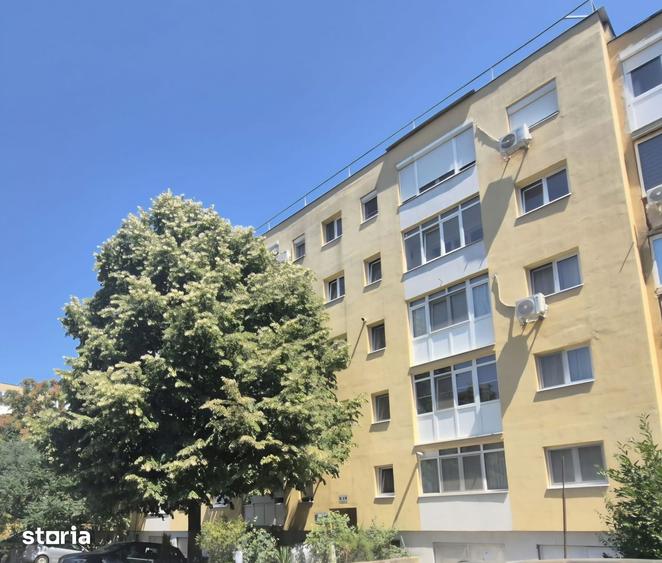 Apartament cu 3 camere în Sud