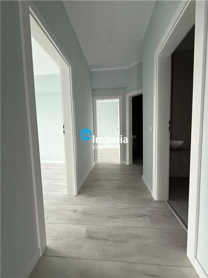 Apartament cu 3 camere decomandat în Tătărași