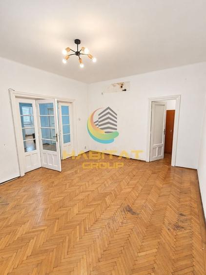 Apartament cu 3 camere semidecomandat în Gara de Nord