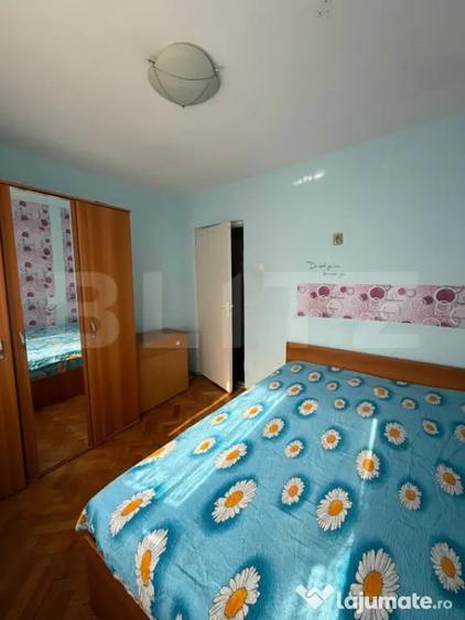 Apartament cu 3 camere decomandat în 9 Mai