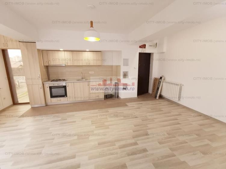 Casă individuală cu 15 camere decomandat cu Canalizare în Colentina