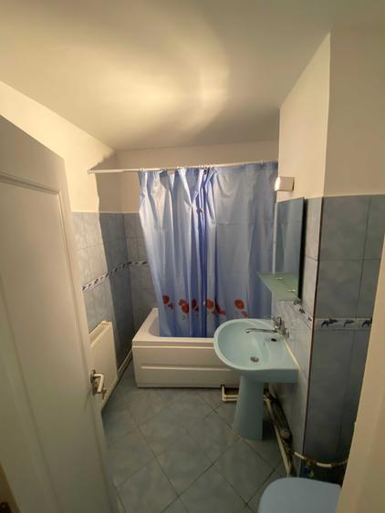 Apartament cu 2 camere decomandat în Exterior Vest