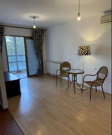Apartament cu 2 camere semidecomandat în Doamna Ghica