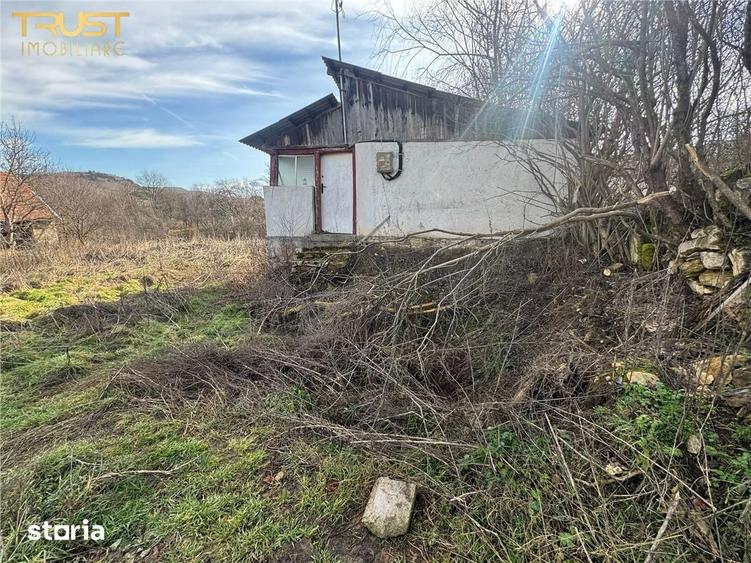 Teren de 1000 mp, în Gârbău