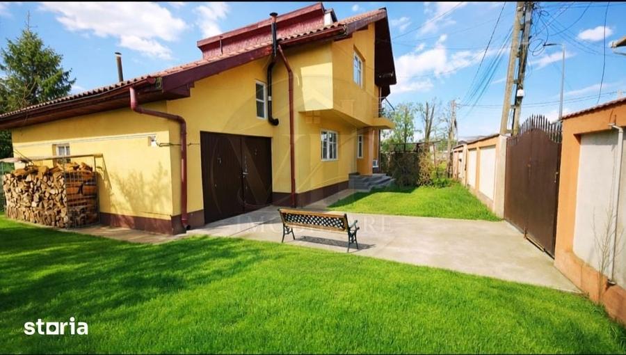 Casă cu 5 camere cu Teren 522 Mp în Lipoveni
