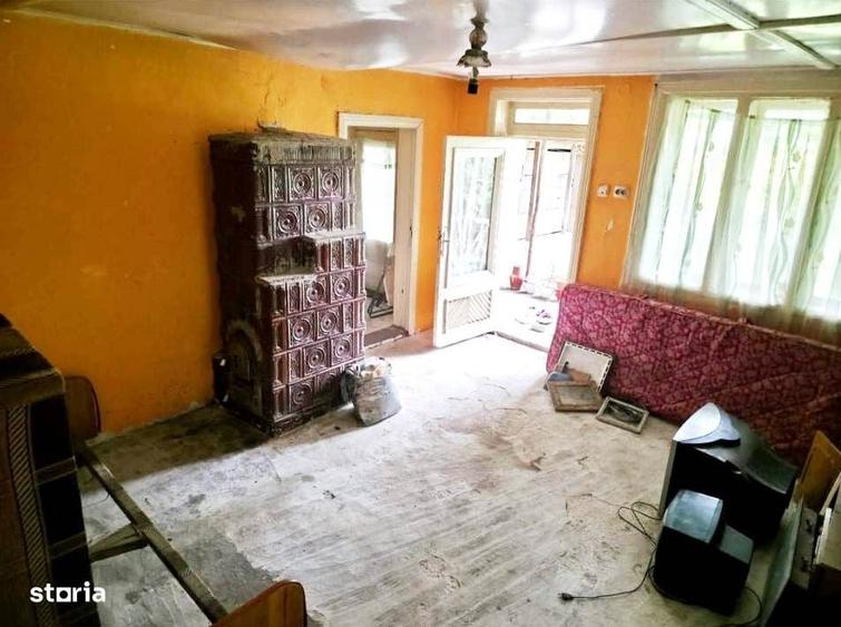 Casă cu 4 camere cu Teren 1076 Mp în Matca