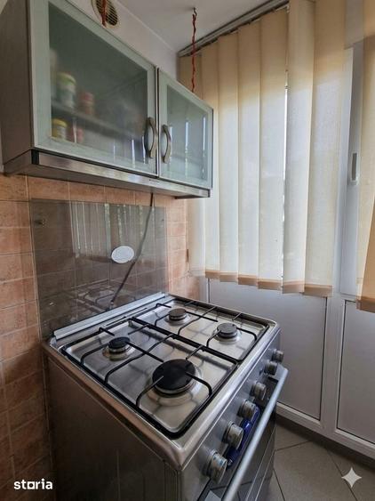 Apartament cu 2 camere decomandat în Valea Ialomiței